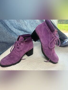 Valley Lane Vintage Purple Y2K 90s 2000 Faux Suede Lace-Up Women's Ankle Boots